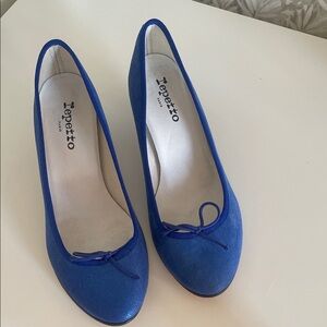 Repetto Blue Suede Ballet Flats - Classic Women’s Slip-Ons